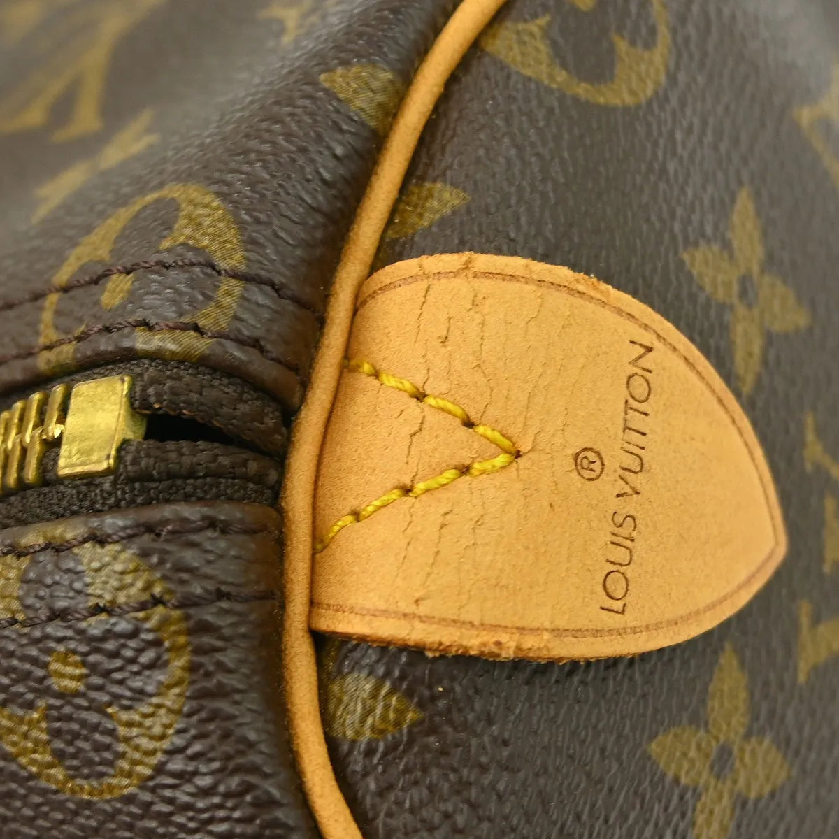 Louis Vuitton Keepall Bag Monogram Canvas Brown Canvas Travel Bag Bag (Pre-Owned)