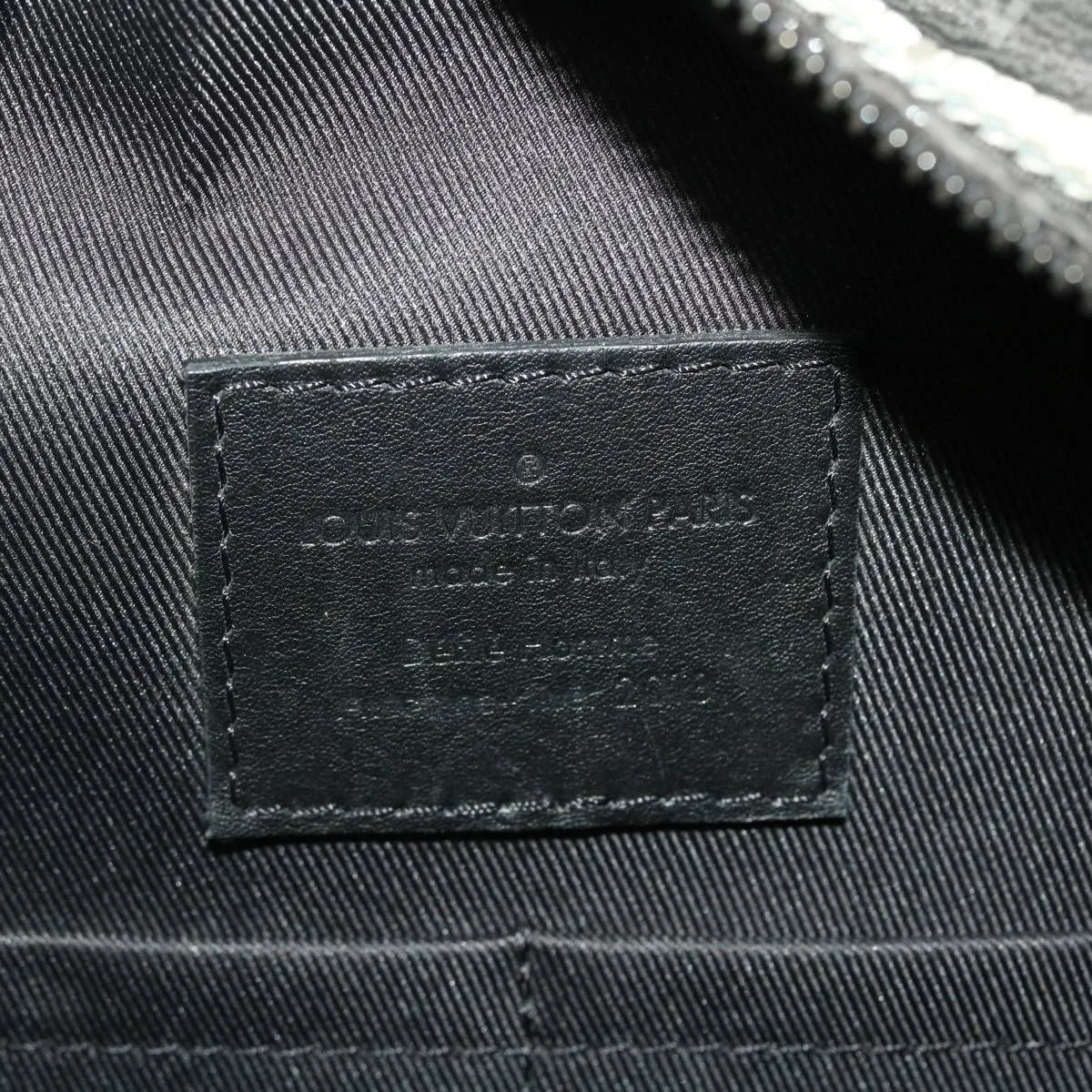 Louis Vuitton Messenger Limited Edition Monogram Eclipse Glaze Canvas Black Canvas Shoulder Bag Bag (Pre-Owned)