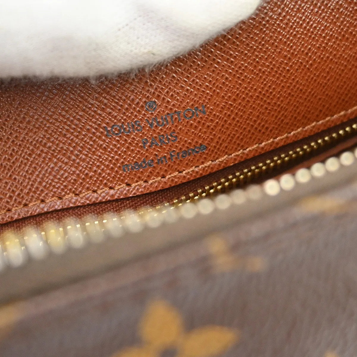 Louis Vuitton Nil Messenger Monogram Canvas Brown Canvas Shoulder Bag Bag (Pre-Owned)