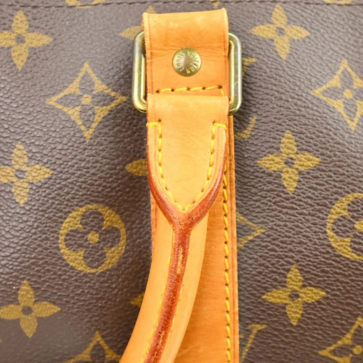 Louis Vuitton Keepall Monogram Canvas Brown Canvas Travel Bag Bag (Pre-Owned)