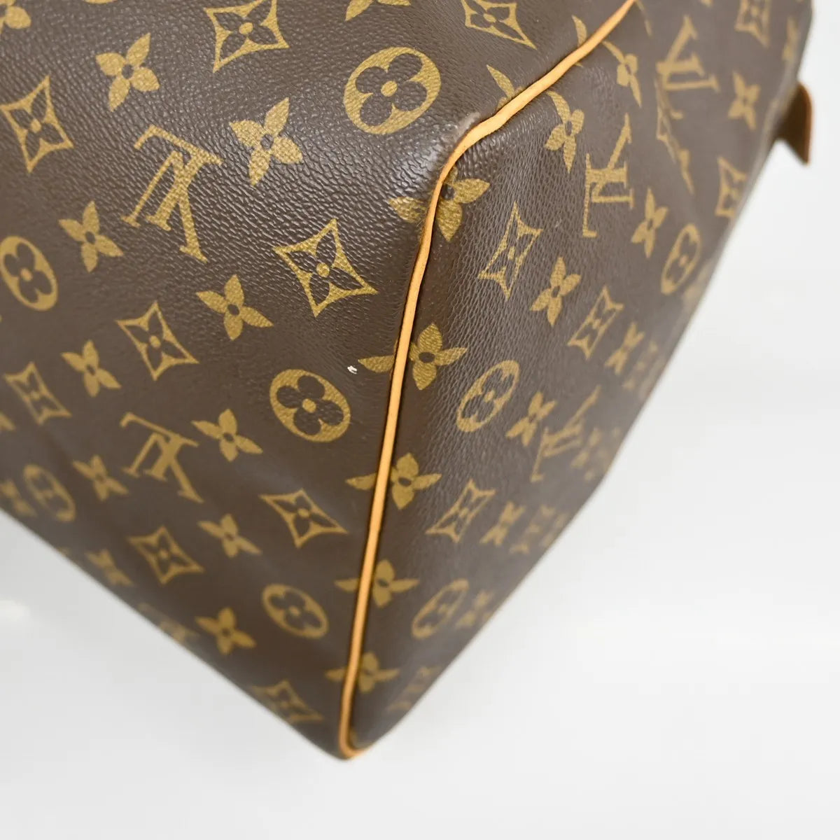 Louis Vuitton Keepall Monogram Brown Canvas Travel Bag Bag (Pre-Owned)