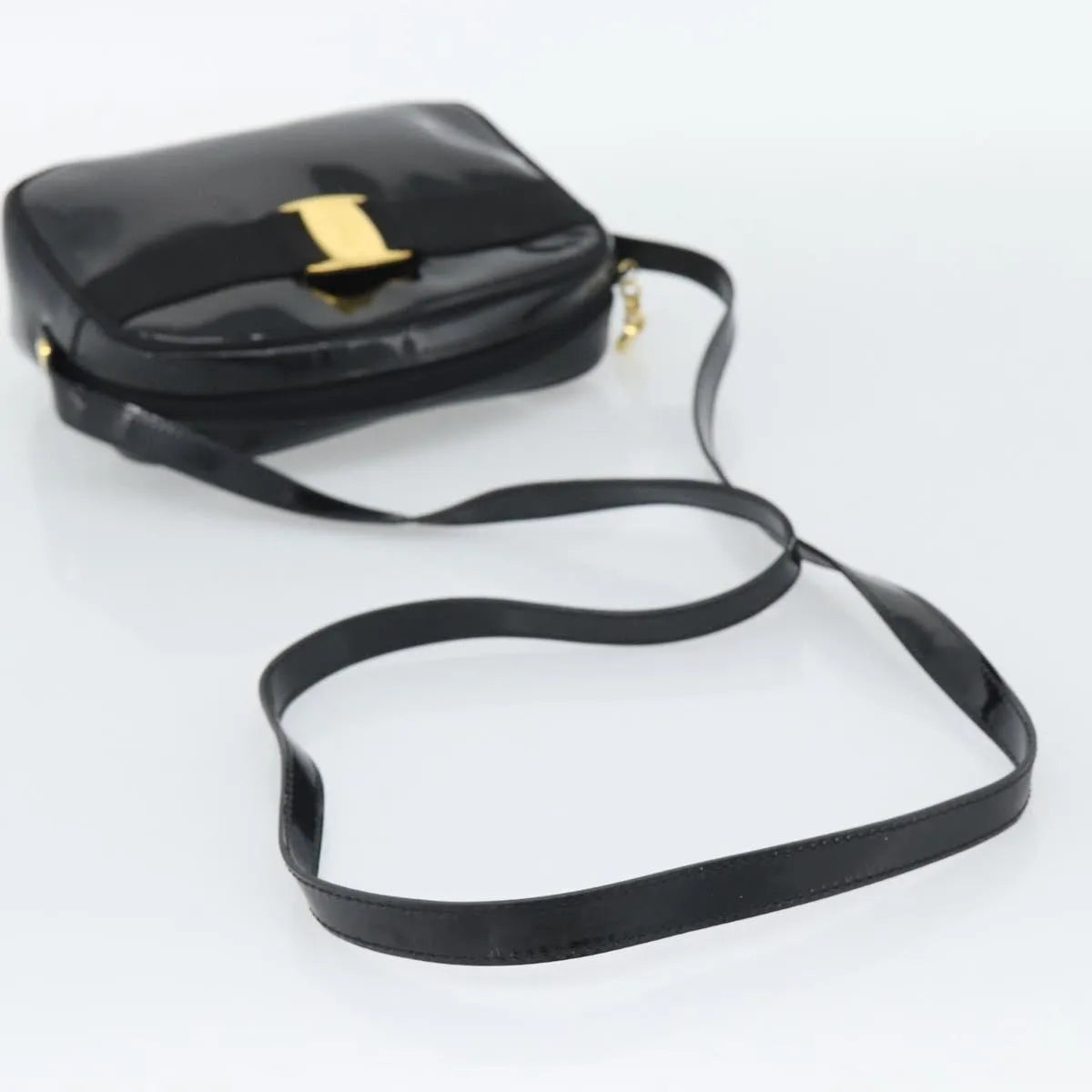 Salvatore Ferragamo Vala Patent Leather Black Patent_Leather Shoulder Bag Bag (Pre-Owned)