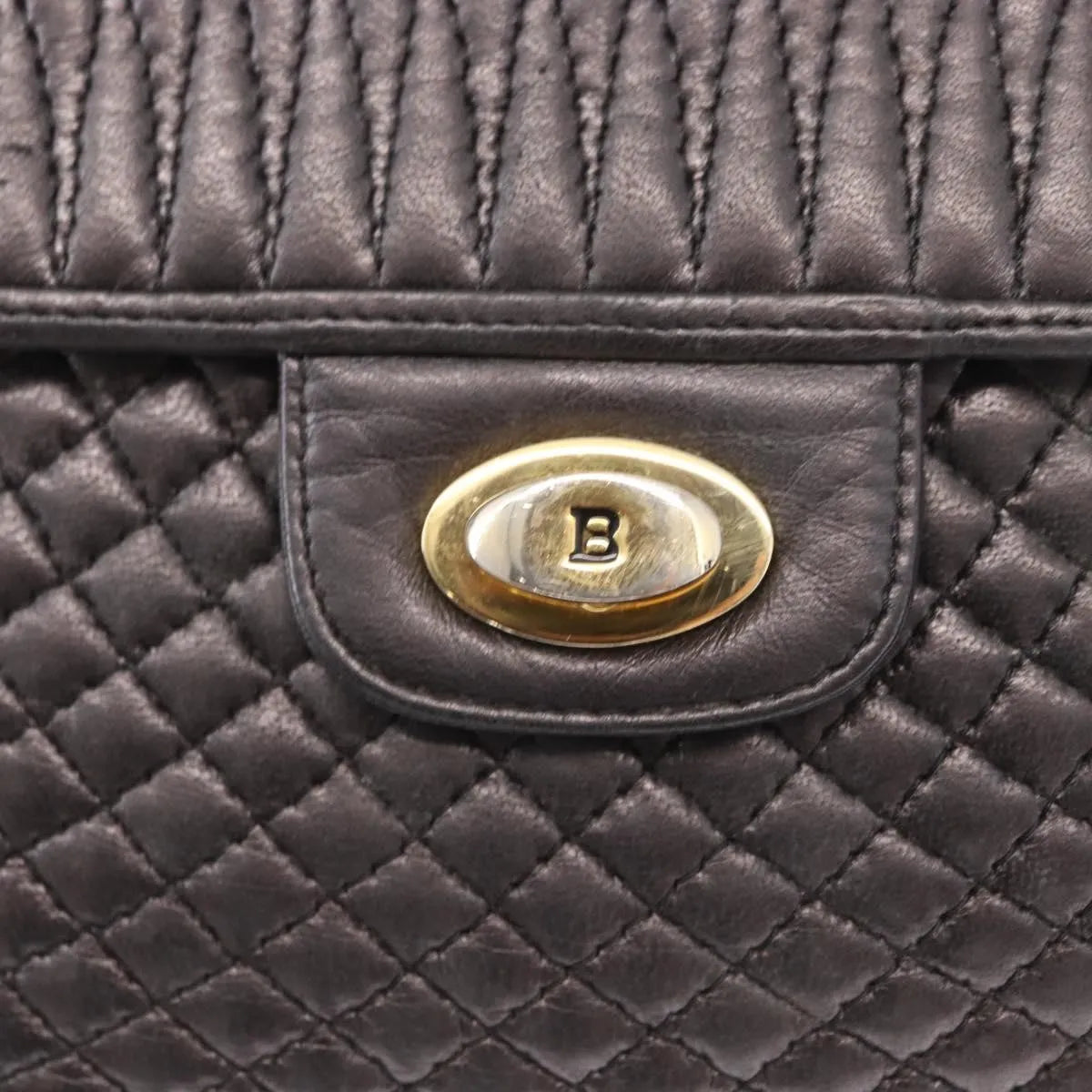 Bally Vintage Chain Quilted Leather Black Leather Shoulder Bag Bag (Pre-Owned)