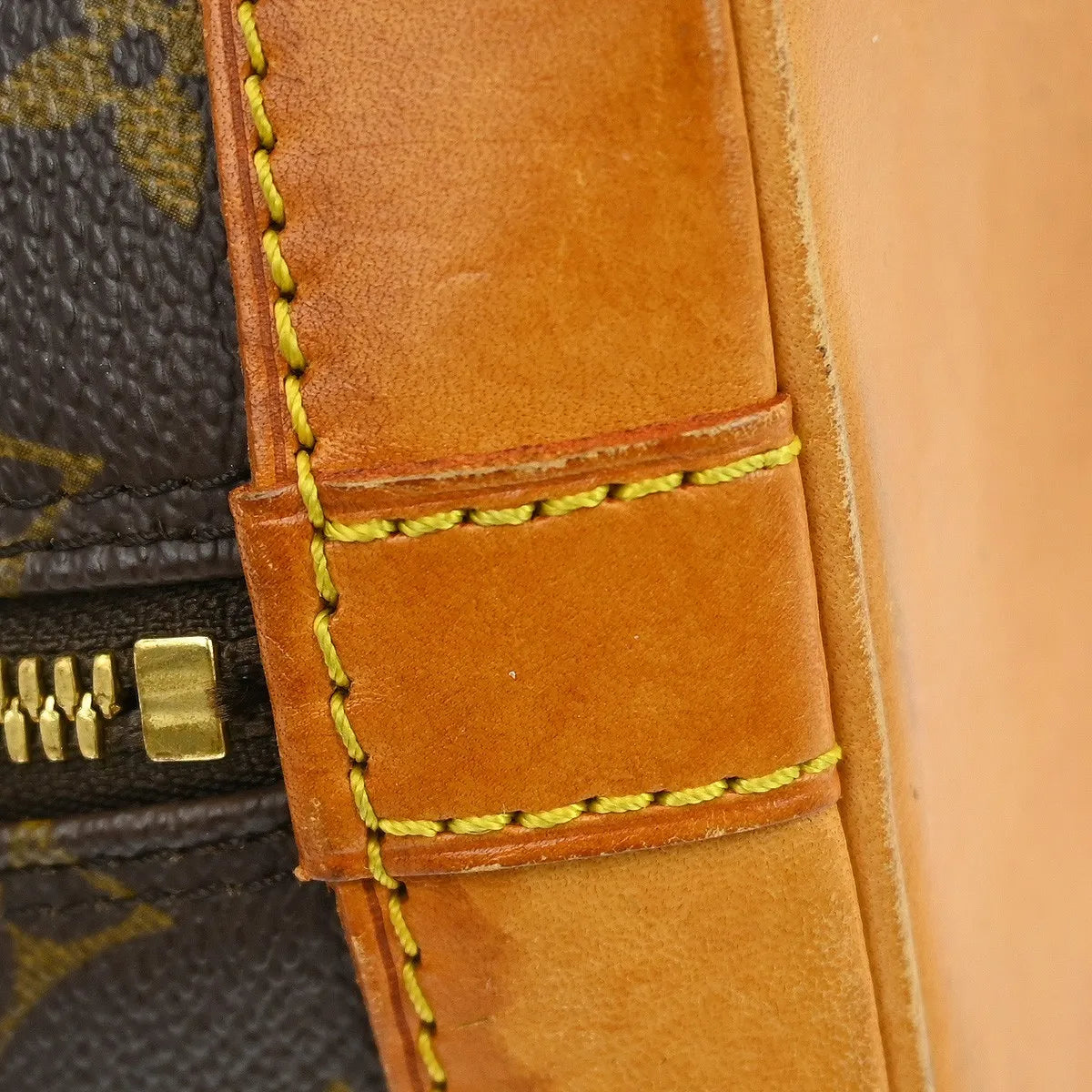 Louis Vuitton Alma Monogram Canvas Brown Canvas Handbag (Pre-Owned)