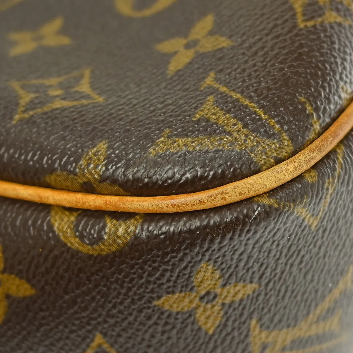 Louis Vuitton Reporter Monogram Brown Canvas Shoulder Bag Bag (Pre-Owned)