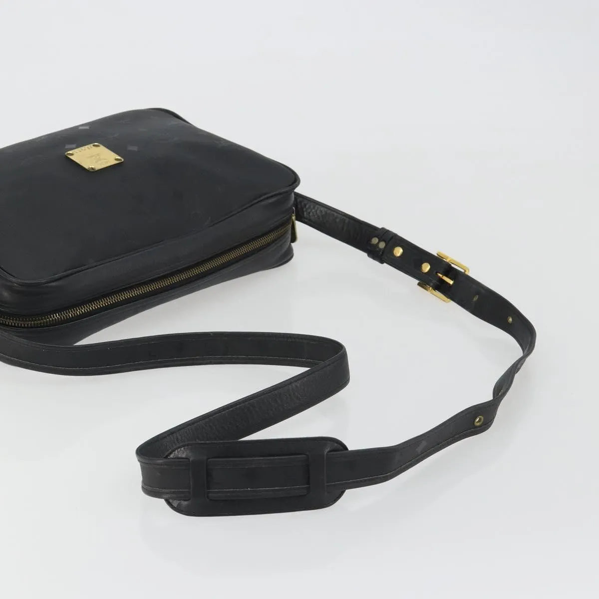 MCM Vintage Vicetos Pvc Leather Black Canvas Shoulder Bag Bag (Pre-Owned)