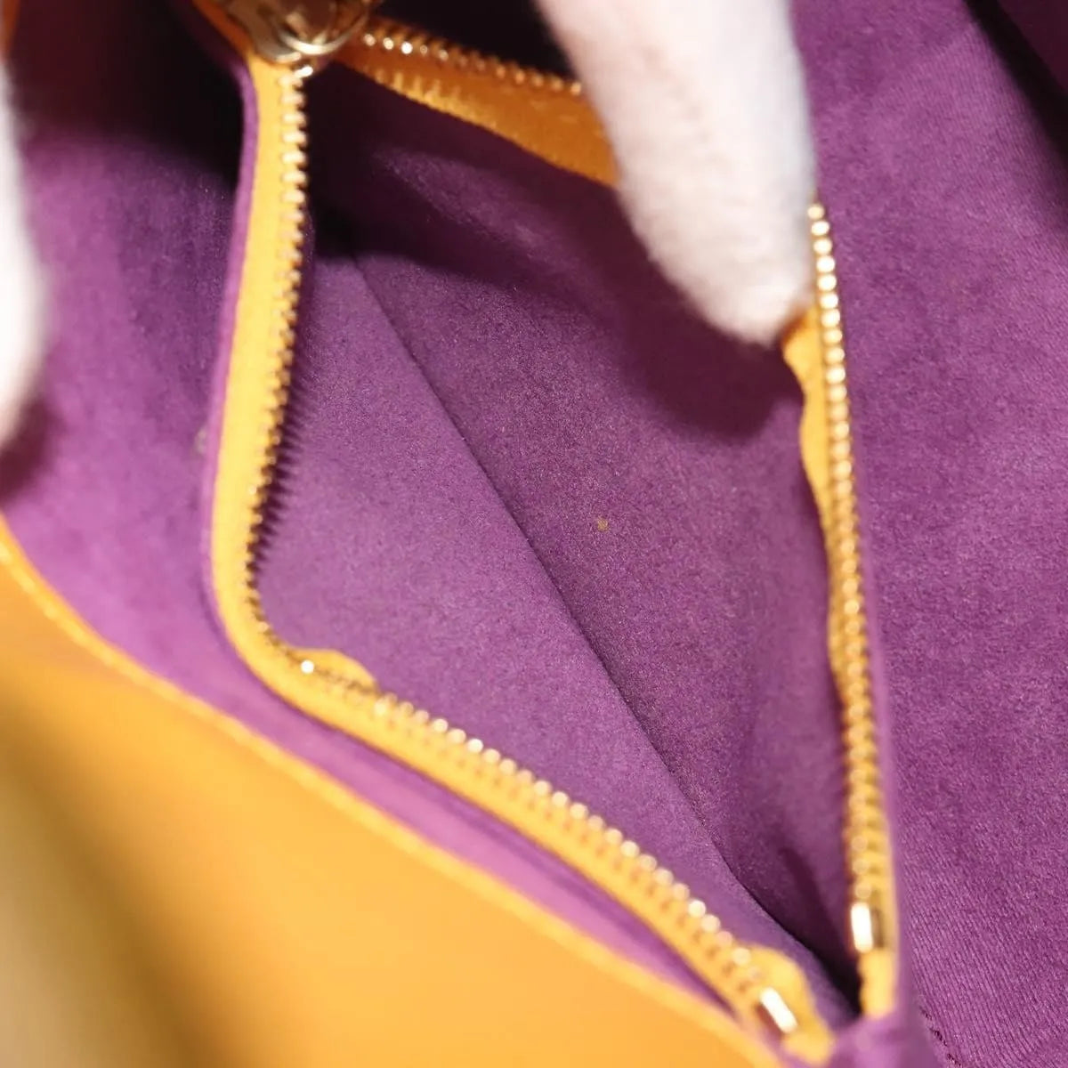 Louis Vuitton Buci Epi Leather Yellow Leather Shoulder Bag Bag (Pre-Owned)