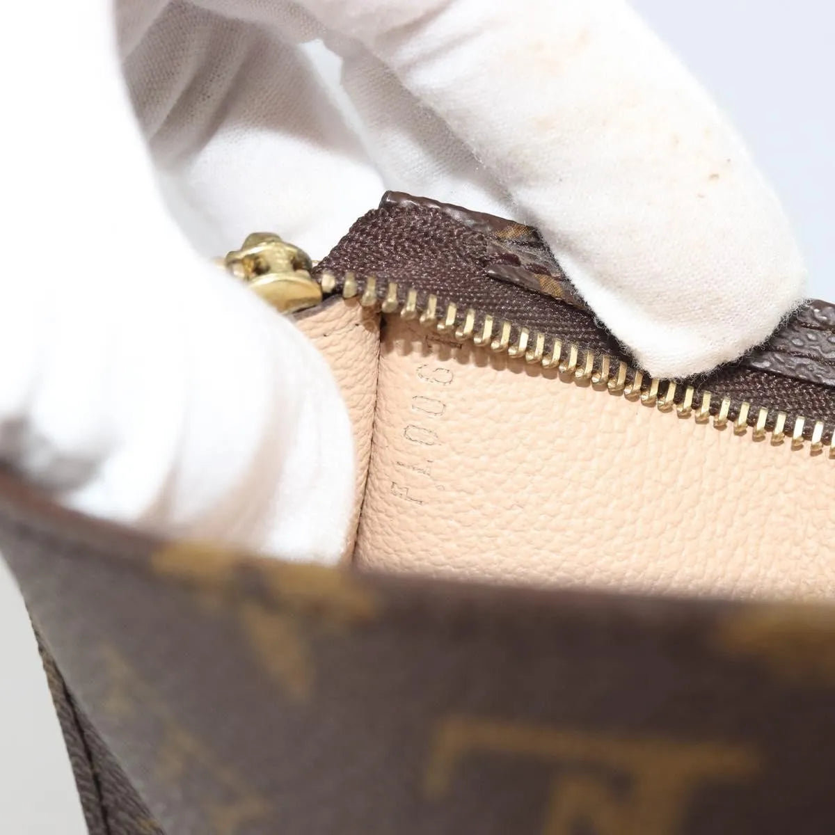Louis Vuitton Bucket Monogram Brown Canvas Clutche & Pouche Bag (Pre-Owned)