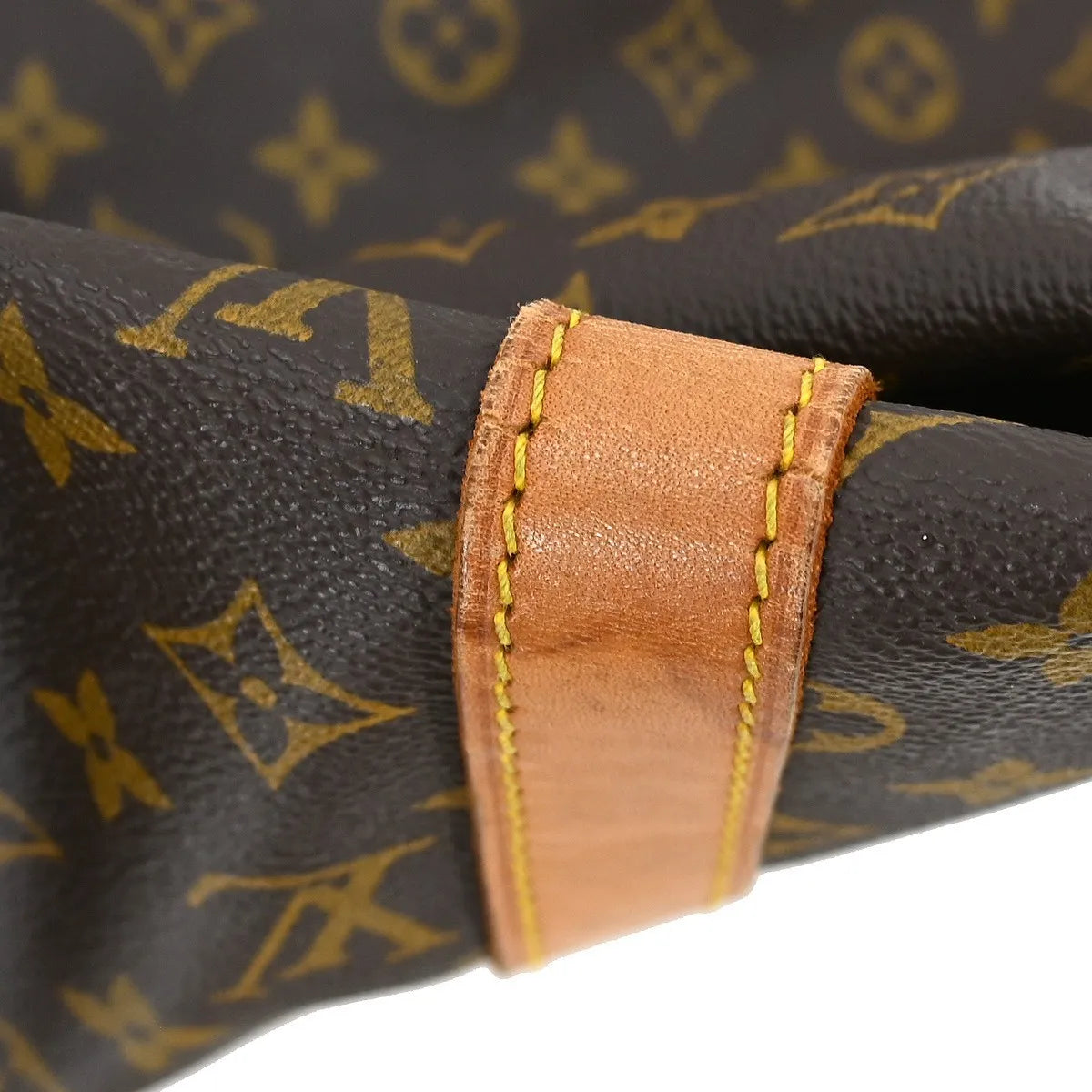 Louis Vuitton Keepall Bag Monogram Canvas Brown Canvas Travel Bag Bag (Pre-Owned)
