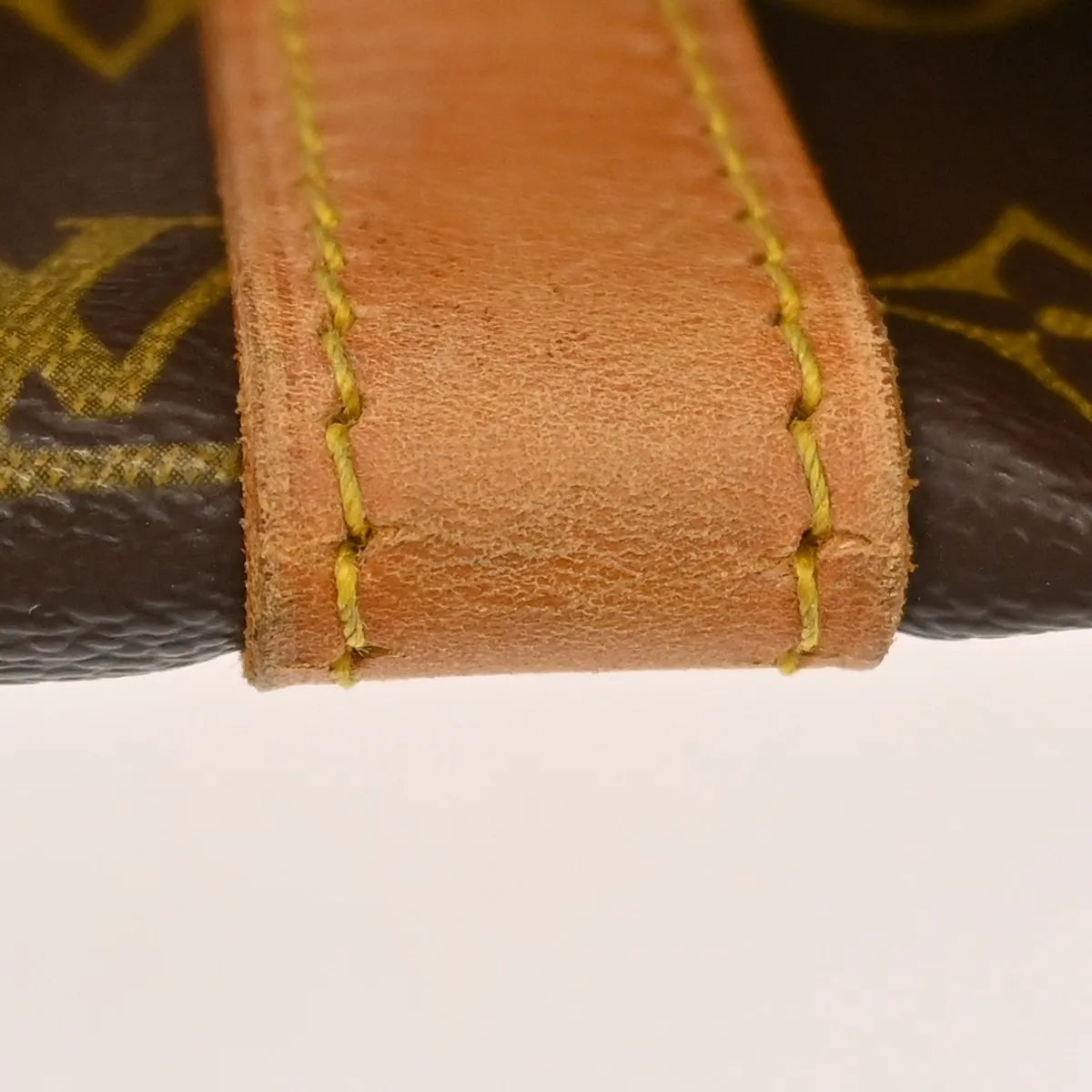 Louis Vuitton Keepall Monogram Brown Canvas Travel Bag Bag (Pre-Owned)