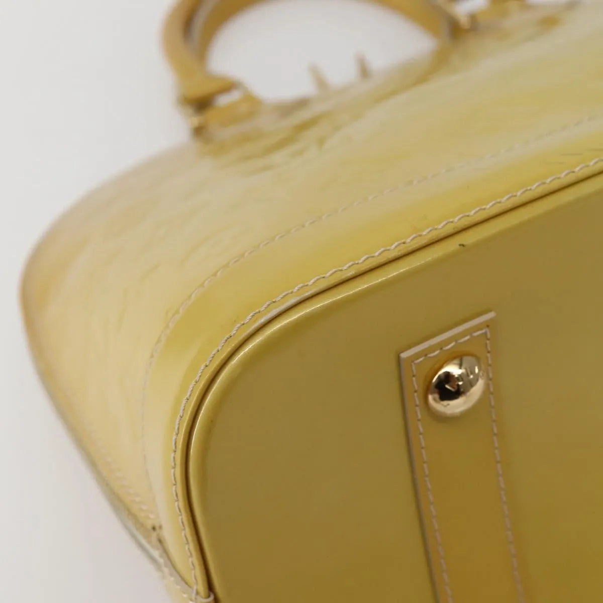 Louis Vuitton Alma Monogram Vernis Beige Patent_Leather Handbag (Pre-Owned)