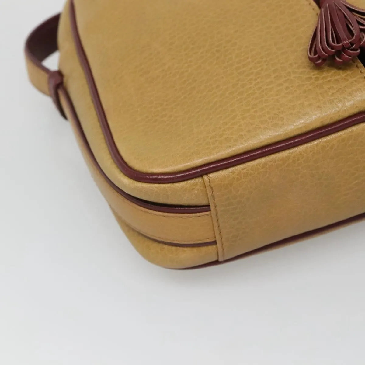 Cartier Tasseled Must De Cartier Leather Yellow Leather Shoulder Bag Bag (Pre-Owned)