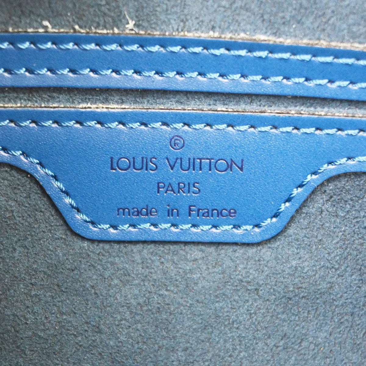 Louis Vuitton Soufflot Epi Leather Blue Leather Handbag (Pre-Owned)