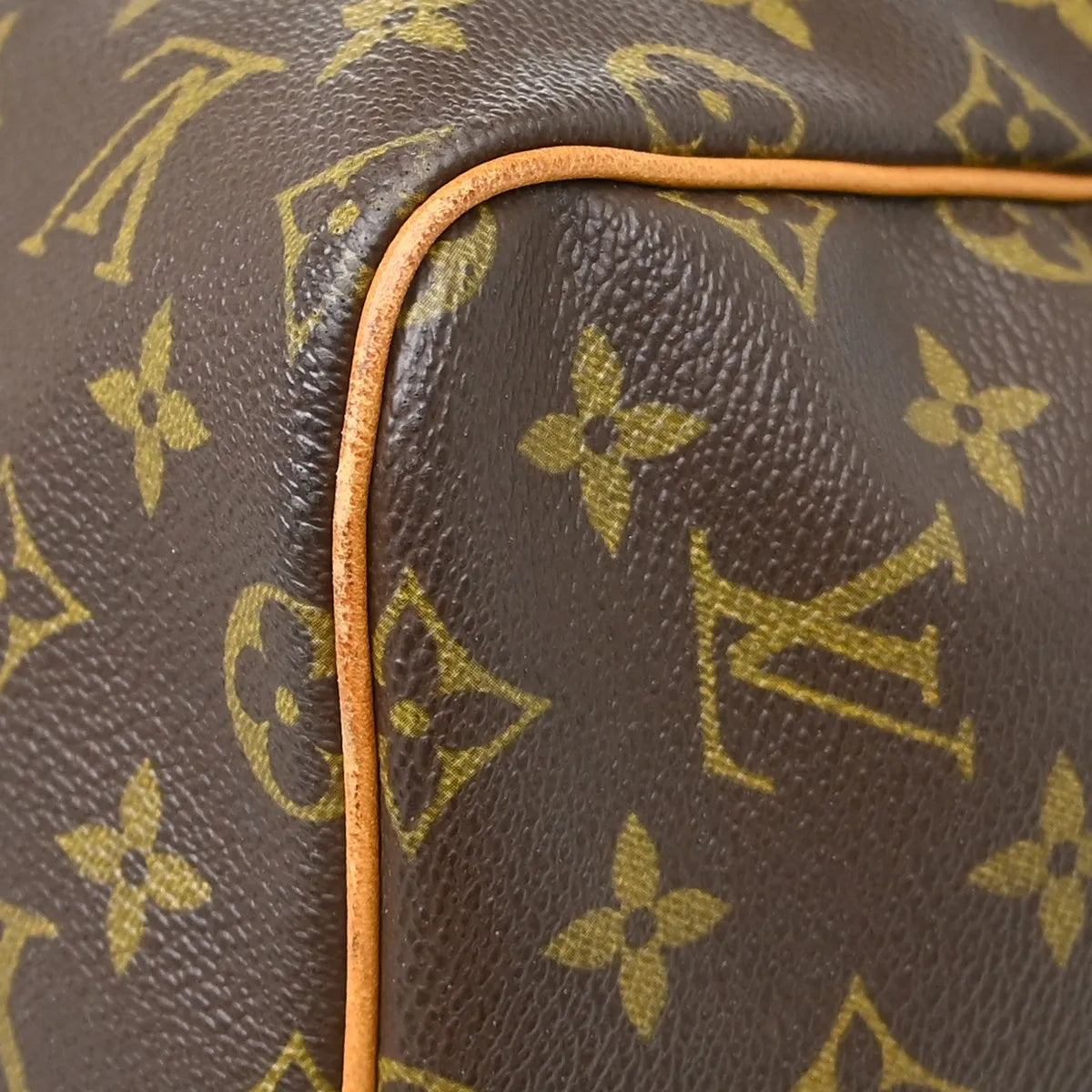 Louis Vuitton Keepall Monogram Canvas Brown Canvas Travel Bag Bag (Pre-Owned)