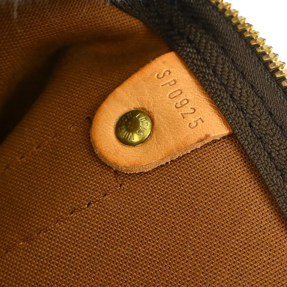 Louis Vuitton Keepall Bag Monogram Canvas Brown Canvas Travel Bag Bag (Pre-Owned)