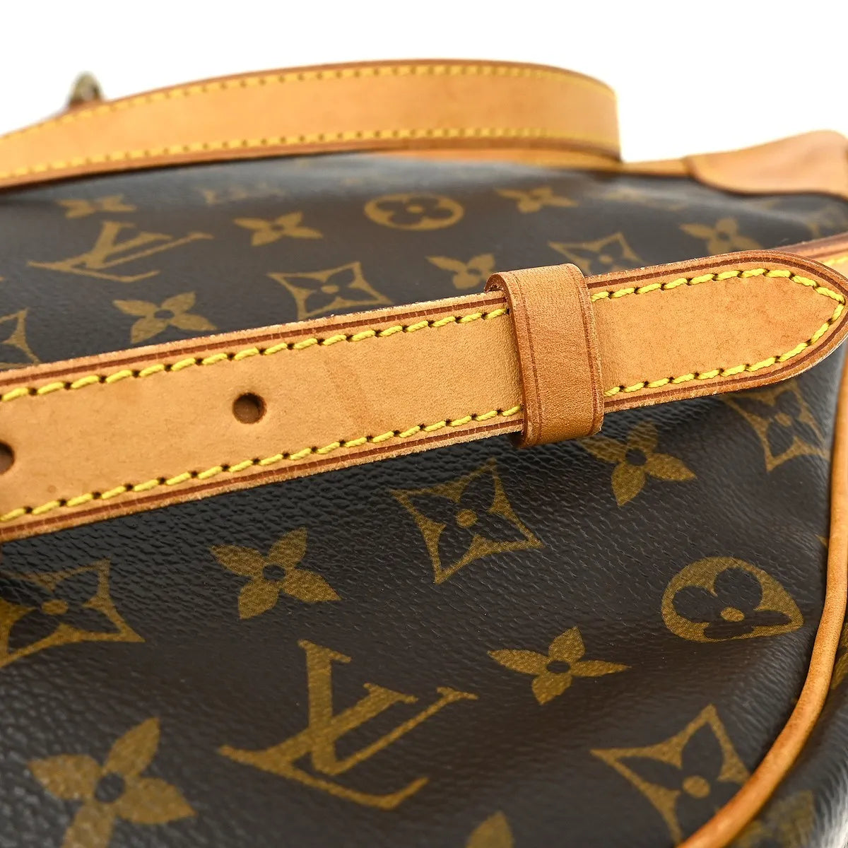 Louis Vuitton Odeon Monogram Canvas Brown Canvas Shoulder Bag Bag (Pre-Owned)