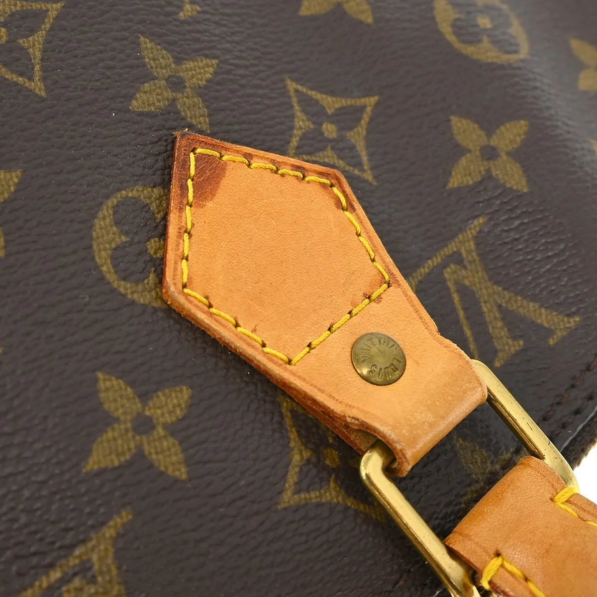 Louis Vuitton Alma Monogram Brown Canvas Handbag (Pre-Owned)