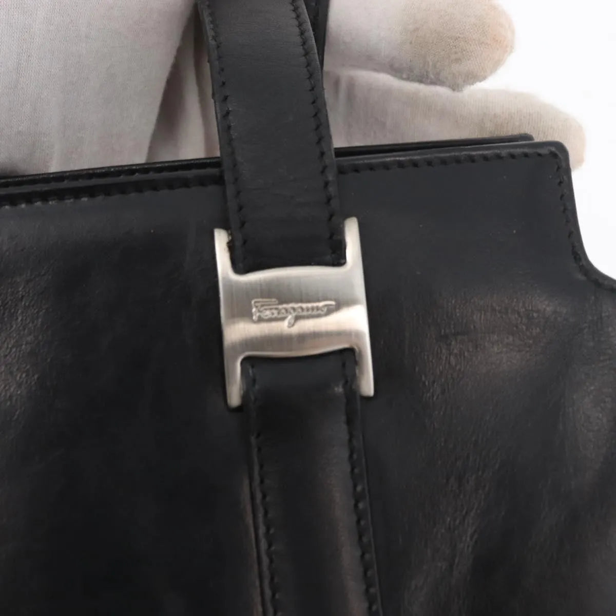 Salvatore Ferragamo Vintage Leather Black Leather Tote Bag Bag (Pre-Owned)