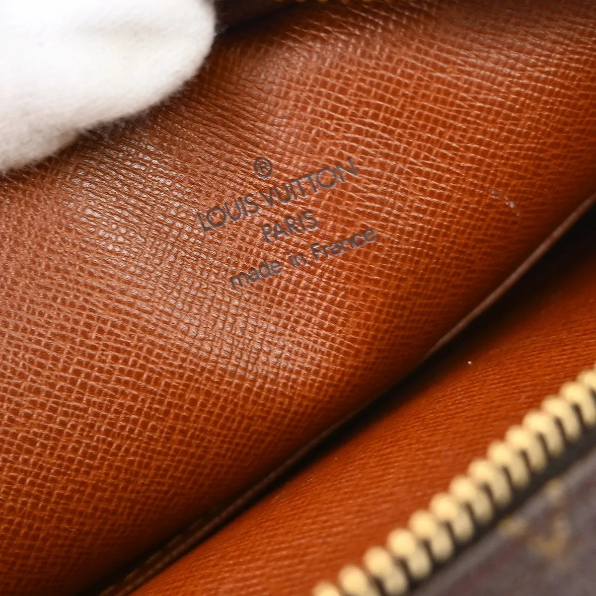 Louis Vuitton Amazone Bag Monogram Canvas Brown Canvas Shoulder Bag Bag (Pre-Owned)