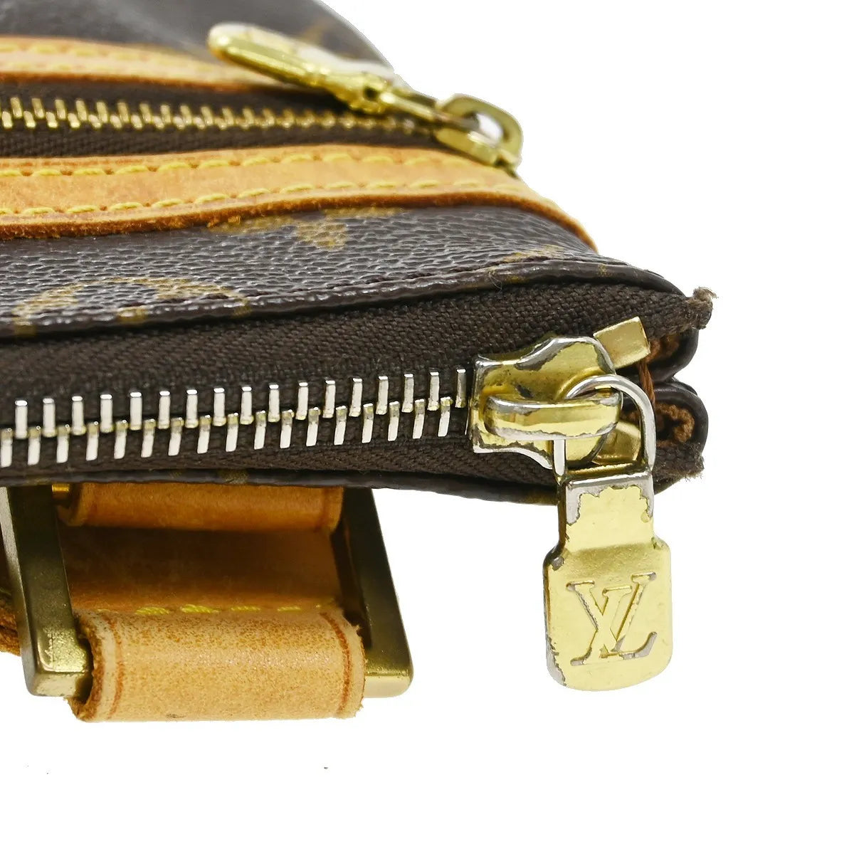 Louis Vuitton Bosphore Pochette Monogram Canvas Brown Canvas Shoulder Bag Bag (Pre-Owned)
