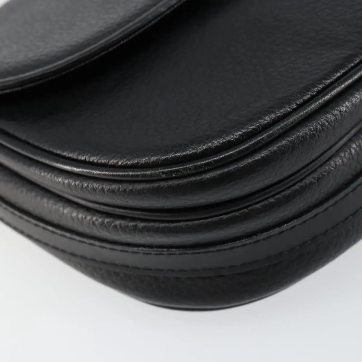 Burberry Flap Shoulder Leather Black Leather Shoulder Bag Bag (Pre-Owned)