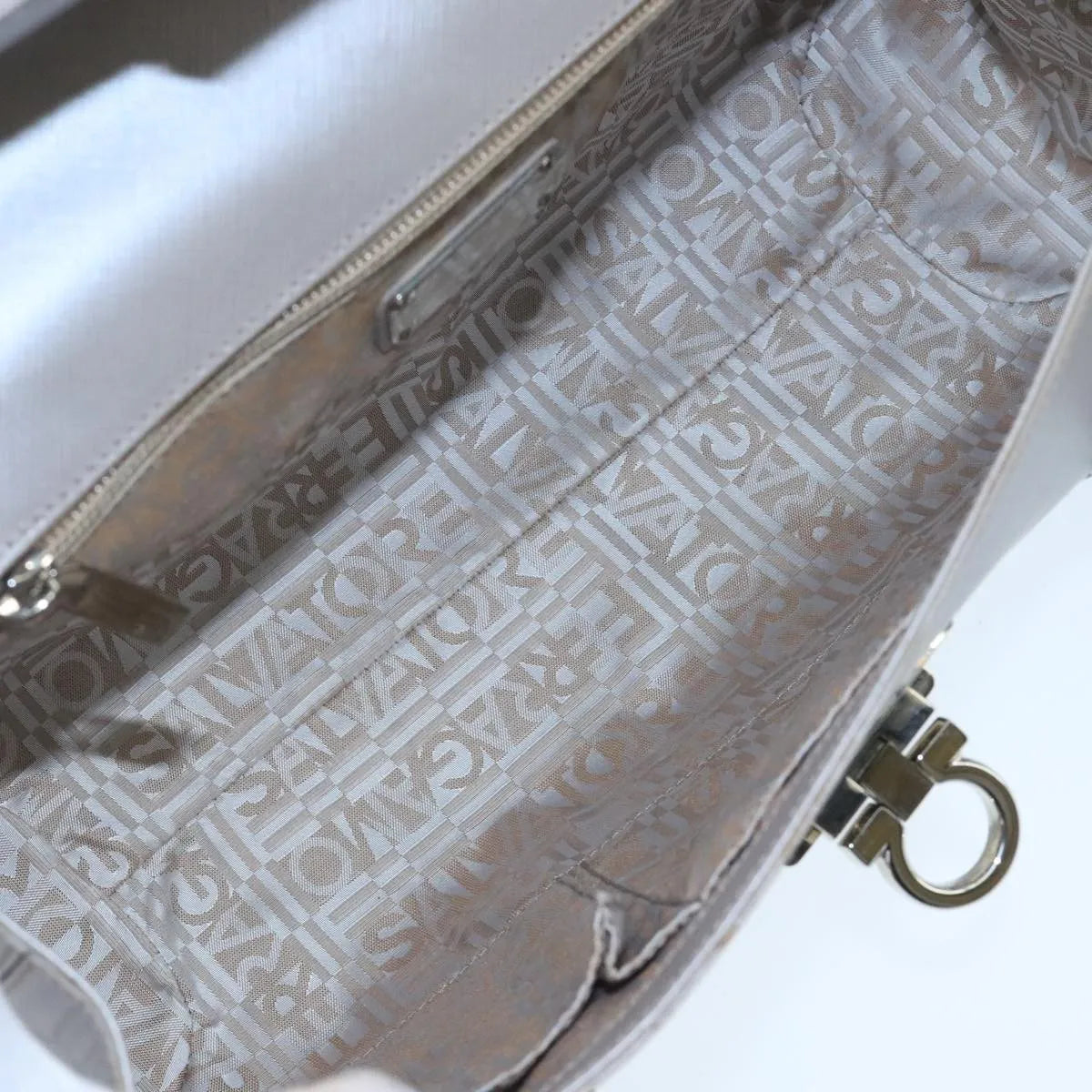 Salvatore Ferragamo Virna Satchel Leather Silver Leather Handbag (Pre-Owned)