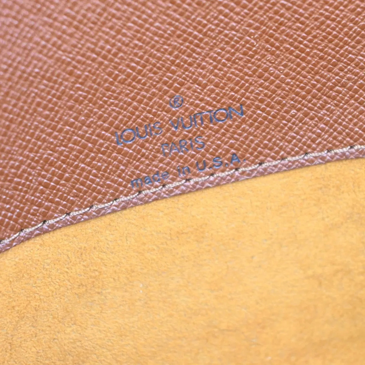 Louis Vuitton Musette Tango Monogram Canvas Brown Canvas Shoulder Bag Bag (Pre-Owned)