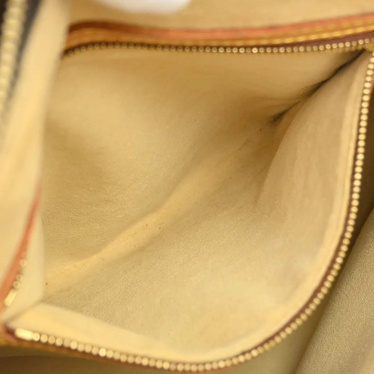 Louis Vuitton Monogram Looping Monogram Canvas Brown Canvas Shoulder Bag Bag (Pre-Owned)