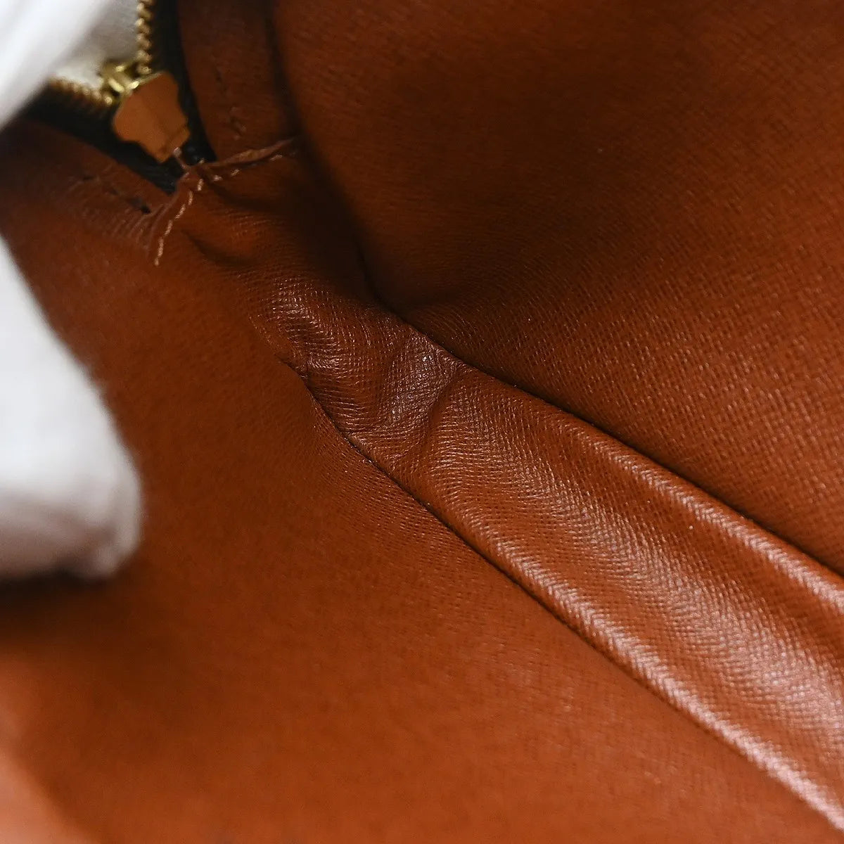 Louis Vuitton Pochette Marly Bandouliere Monogram Canvas Brown Canvas Clutche & Pouche Bag (Pre-Owned)