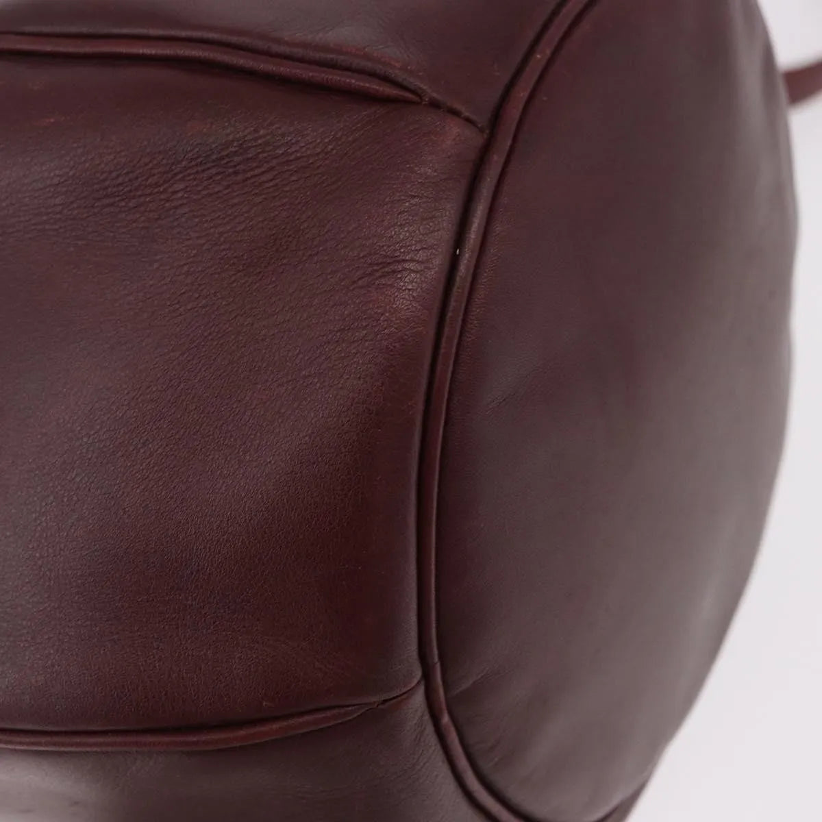 Cartier Must De Cartier Leather Burgundy Leather Shoulder Bag Bag (Pre-Owned)