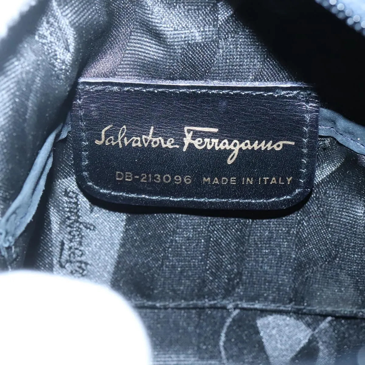 Salvatore Ferragamo Vara Bow Camera Suede Navy Suede Shoulder Bag Bag (Pre-Owned)