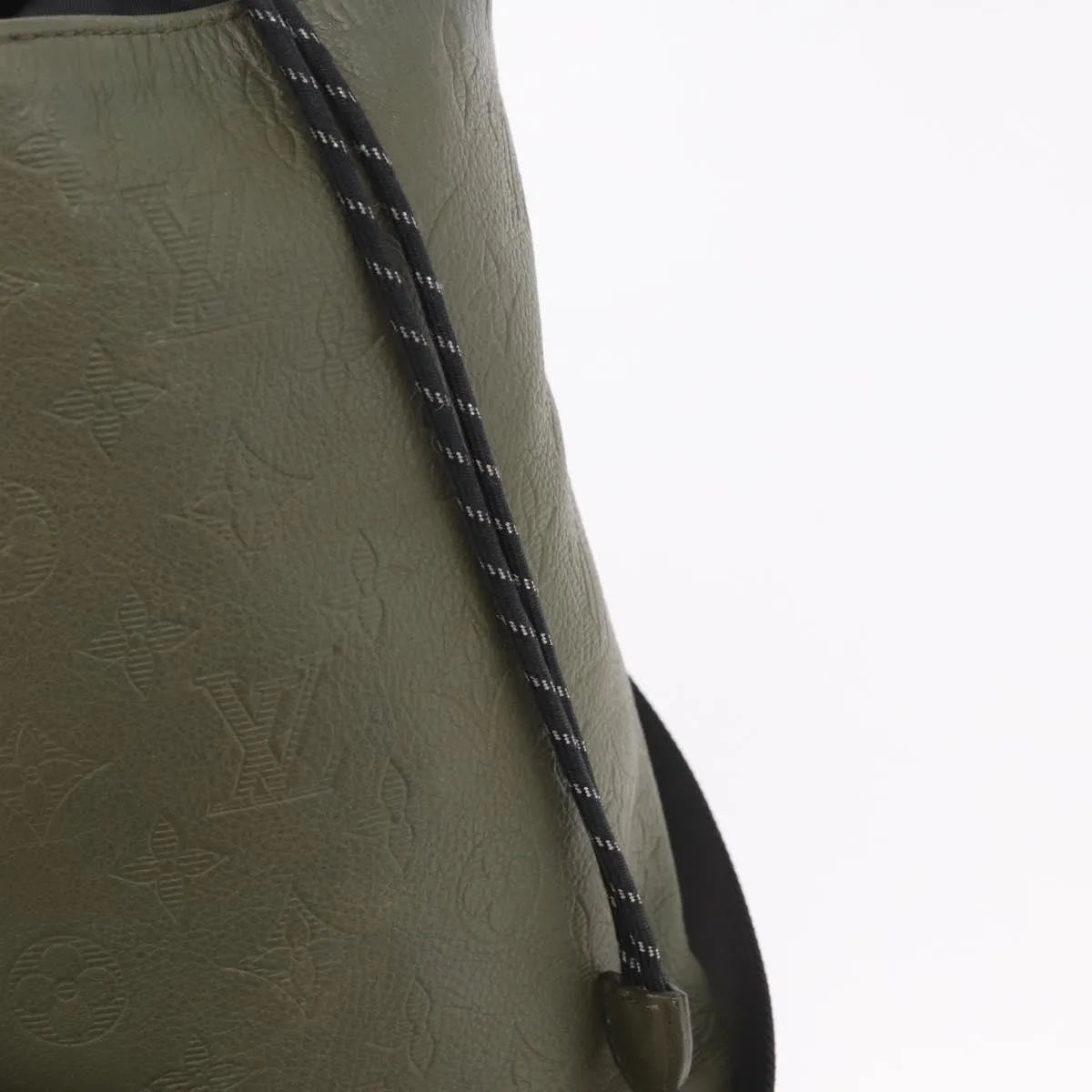 Louis Vuitton Chalk Sling Monogram Shadow Leather Green Canvas Shoulder Bag Bag (Pre-Owned)