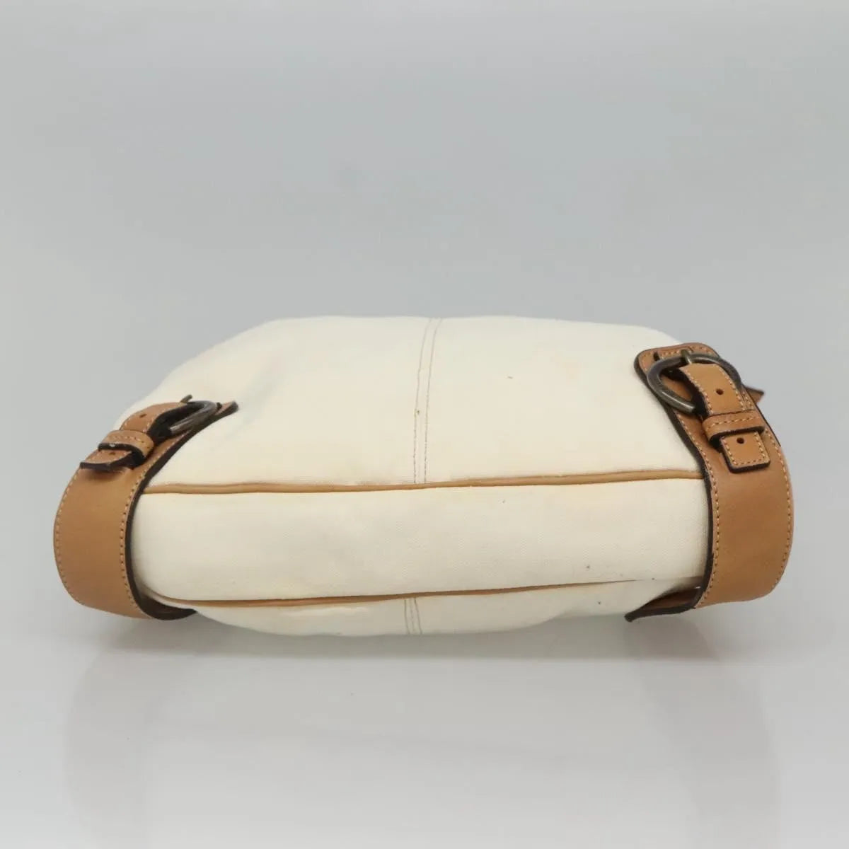 Burberry Blue Label Canvas White Canvas Shoulder Bag Bag (Pre-Owned)