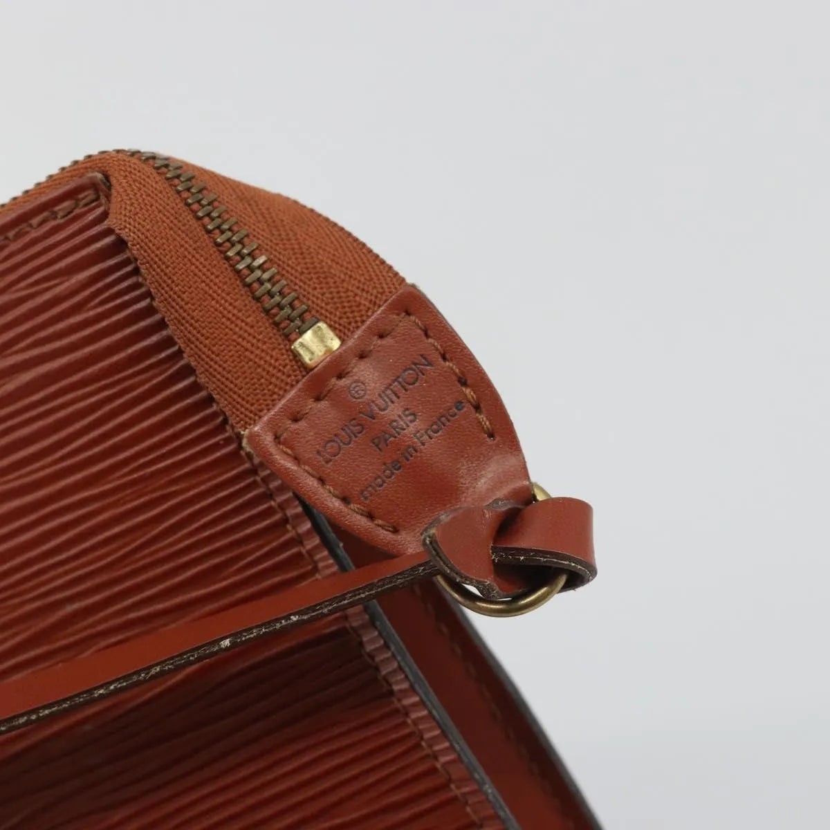 Louis Vuitton Pochette Accessoires Epi Brown Leather Clutche & Pouche Bag (Pre-Owned)