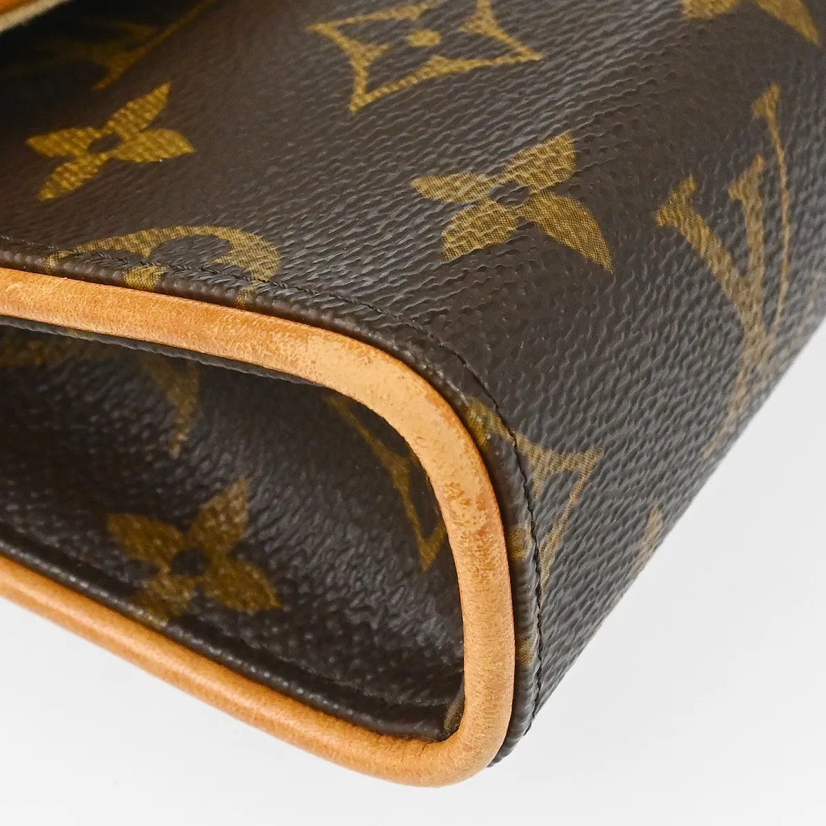 Louis Vuitton Florentine Waist Monogram Canvas Brown Canvas Clutche & Pouche Bag (Pre-Owned)