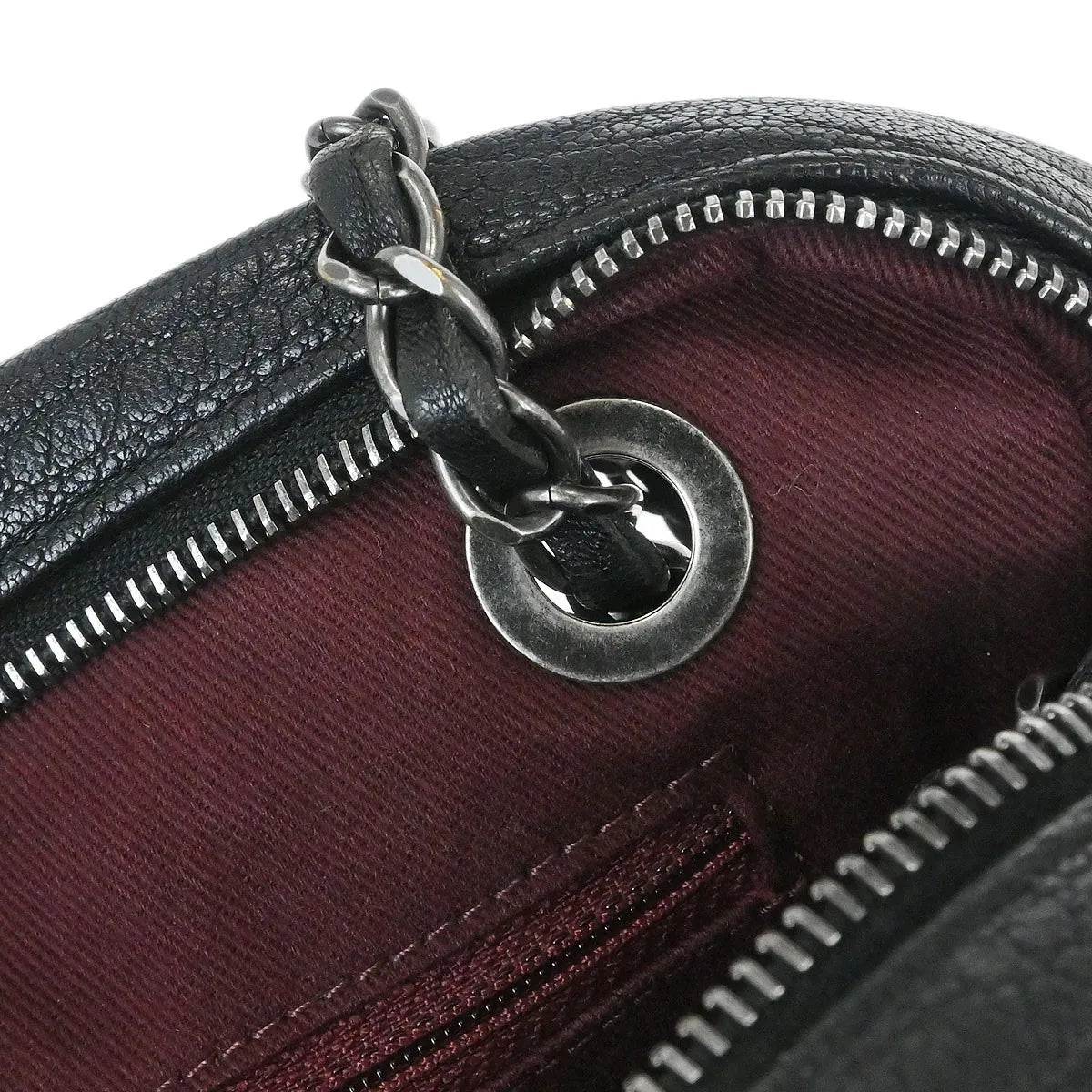 Chanel Chanel Matelassé Cuir Noir Black Leather Black Calfskin Shoulder Bag Bag (Pre-Owned)