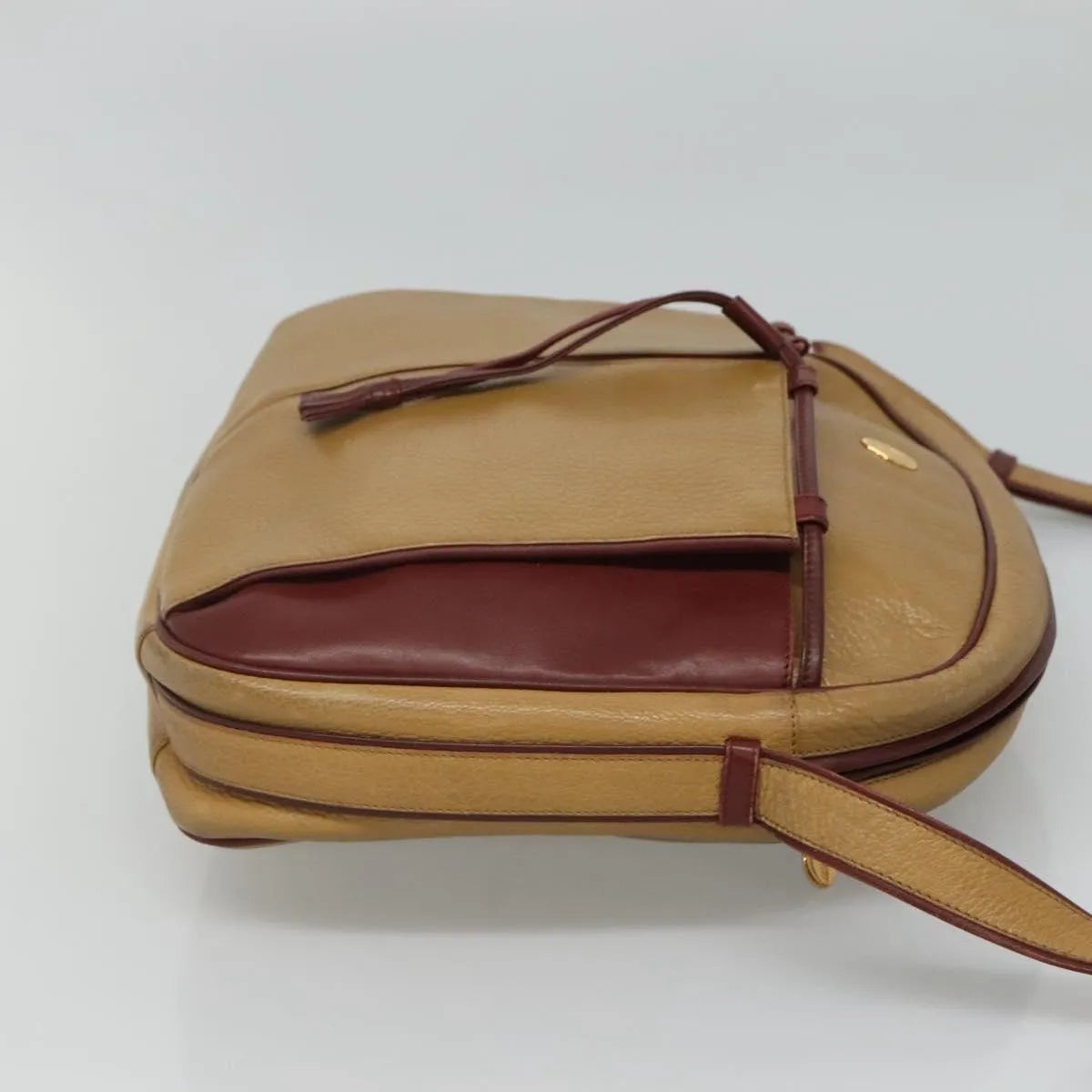 Cartier Tasseled Must De Cartier Leather Beige Leather Shoulder Bag Bag (Pre-Owned)