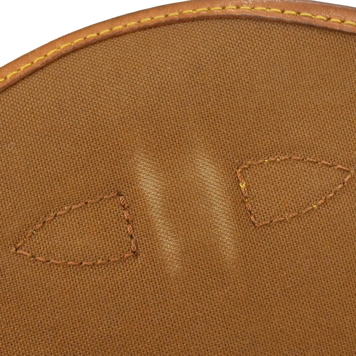 Louis Vuitton Saumur Messenger Monogram Canvas Brown Canvas Shoulder Bag Bag (Pre-Owned)