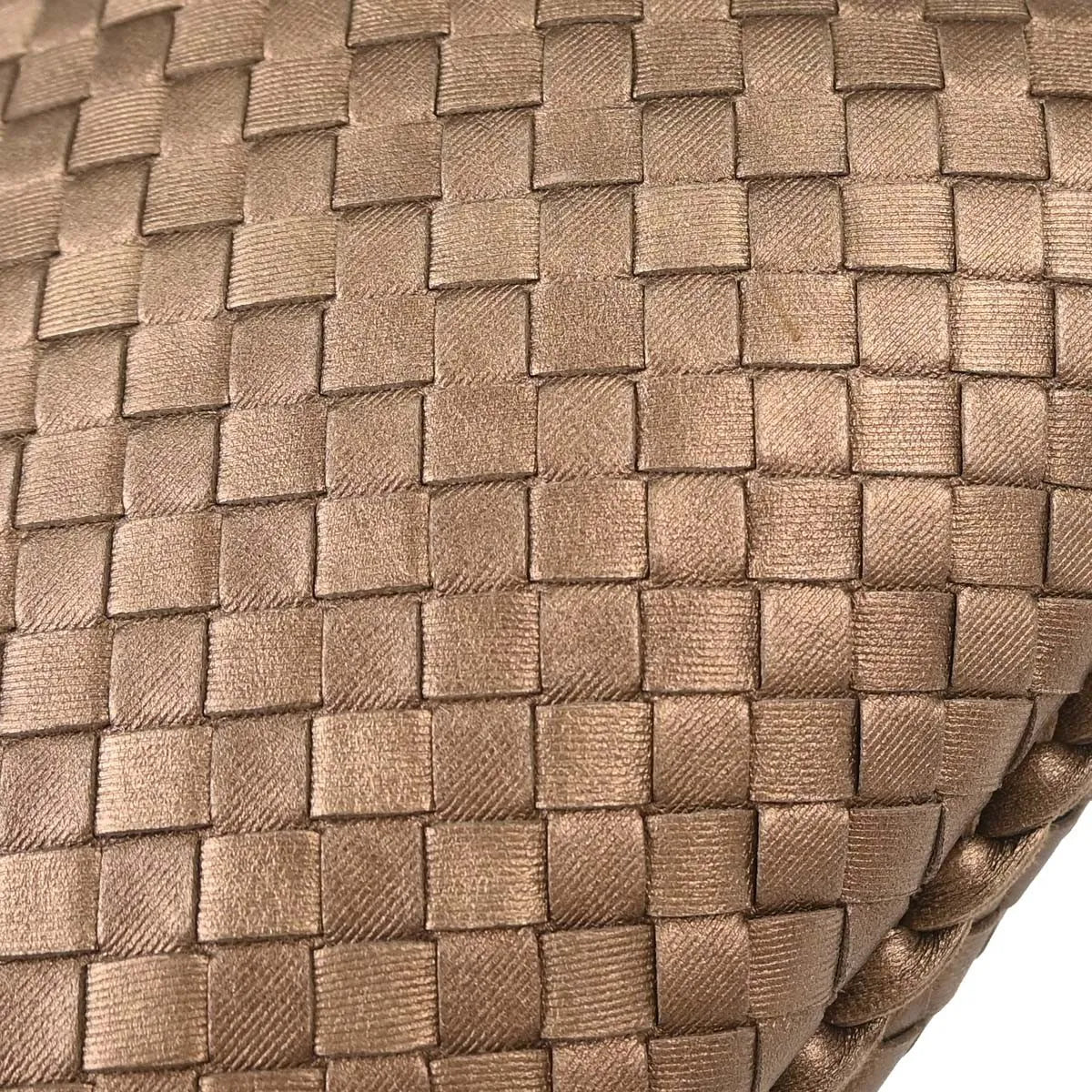 Bottega Veneta Intrecciato Leather Metallic Leather Handbag (Pre-Owned)