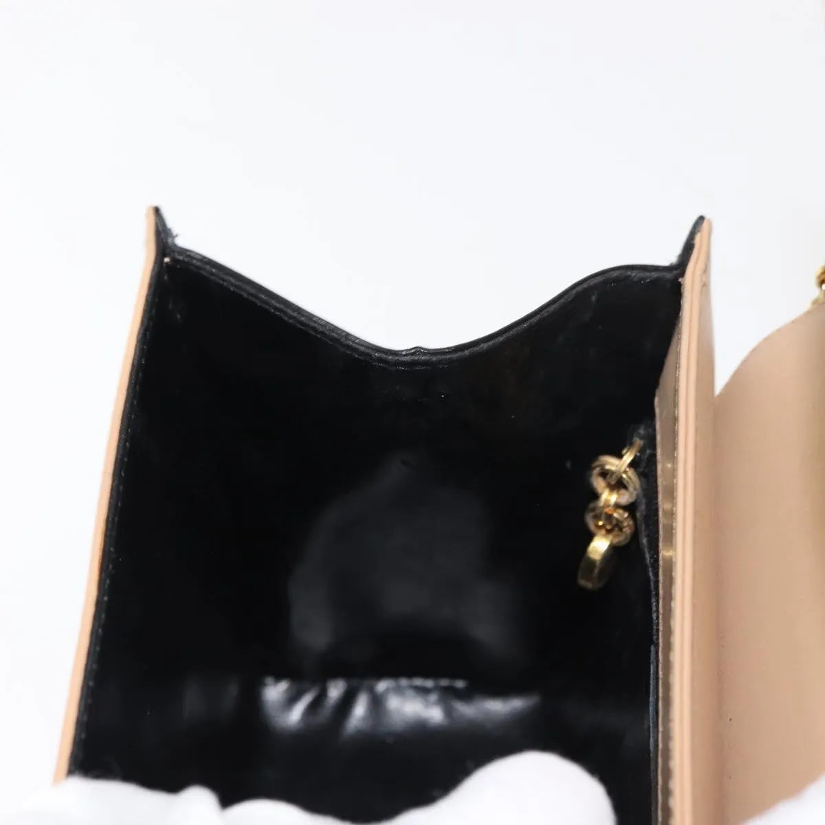 Salvatore Ferragamo Vintage Flap Leather Beige Leather Shoulder Bag Bag (Pre-Owned)