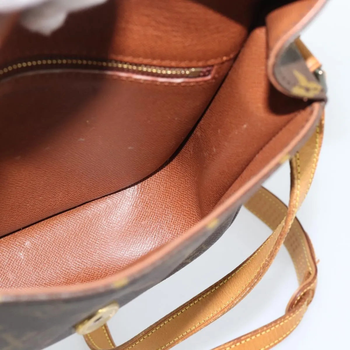 Louis Vuitton Saint Cloud Monogram Canvas Brown Canvas Shoulder Bag Bag (Pre-Owned)