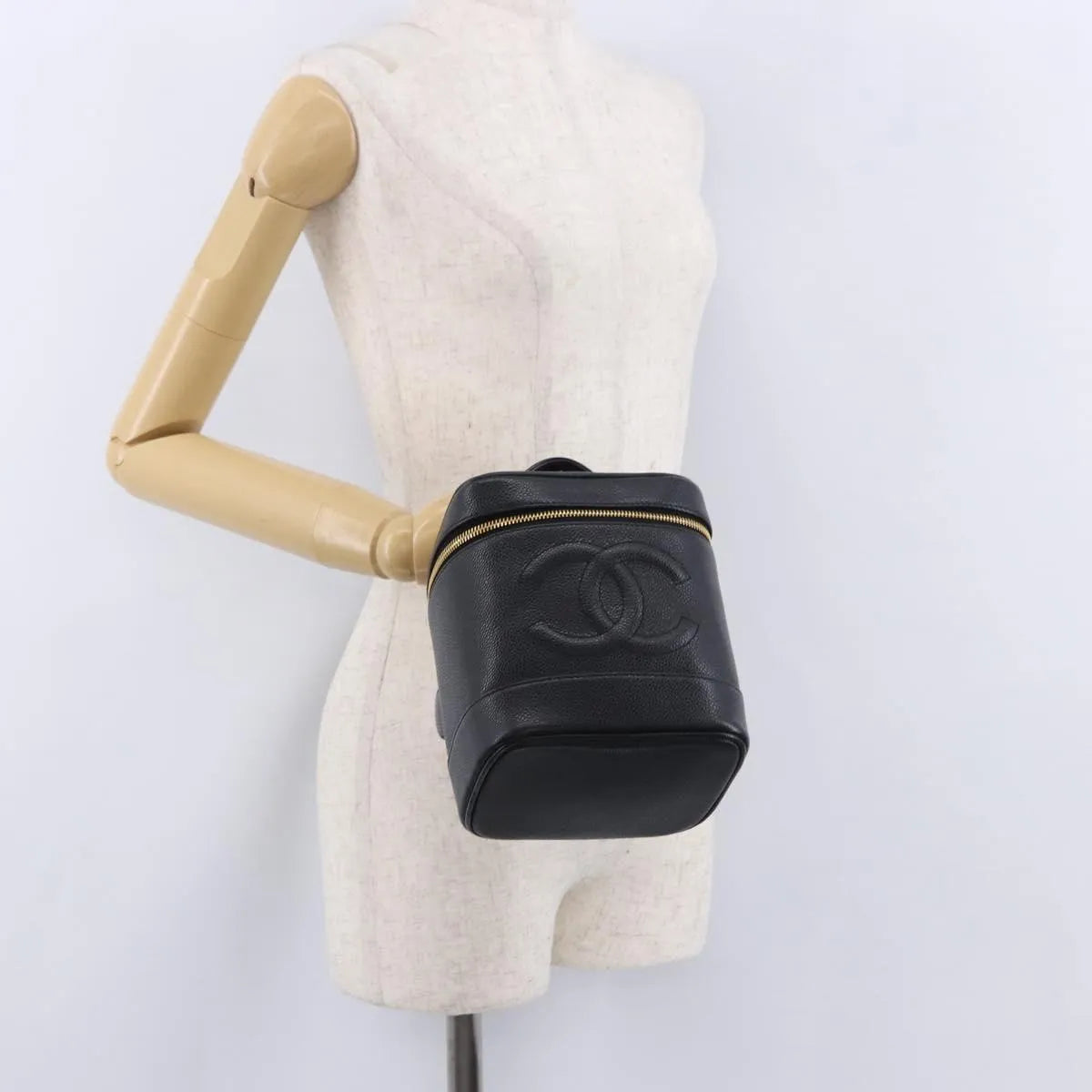Chanel Vintage Timeless Vanity Case Caviar Black Calfskin Handbag (Pre-Owned)