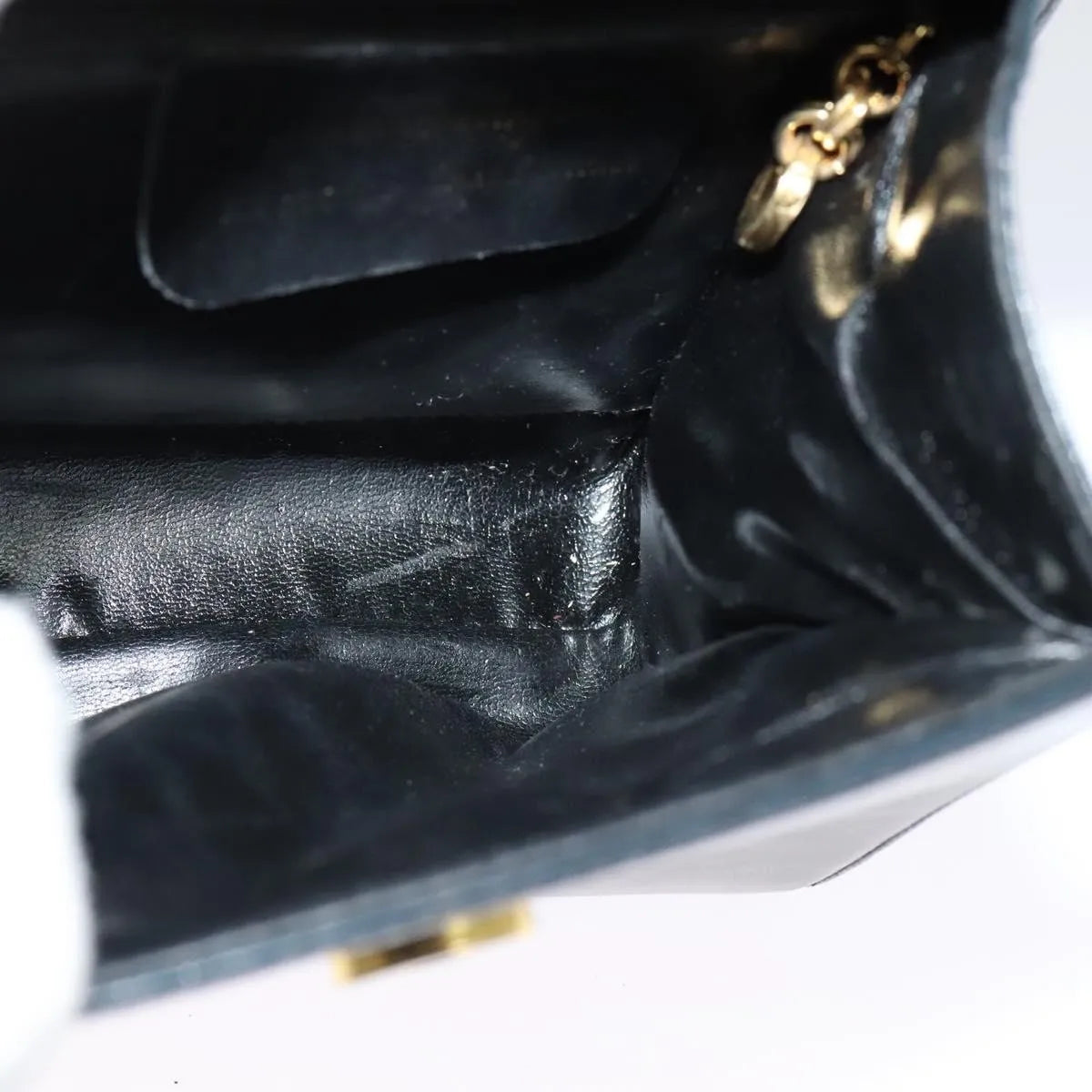 Salvatore Ferragamo Vintage Leather Navy Leather Handbag (Pre-Owned)