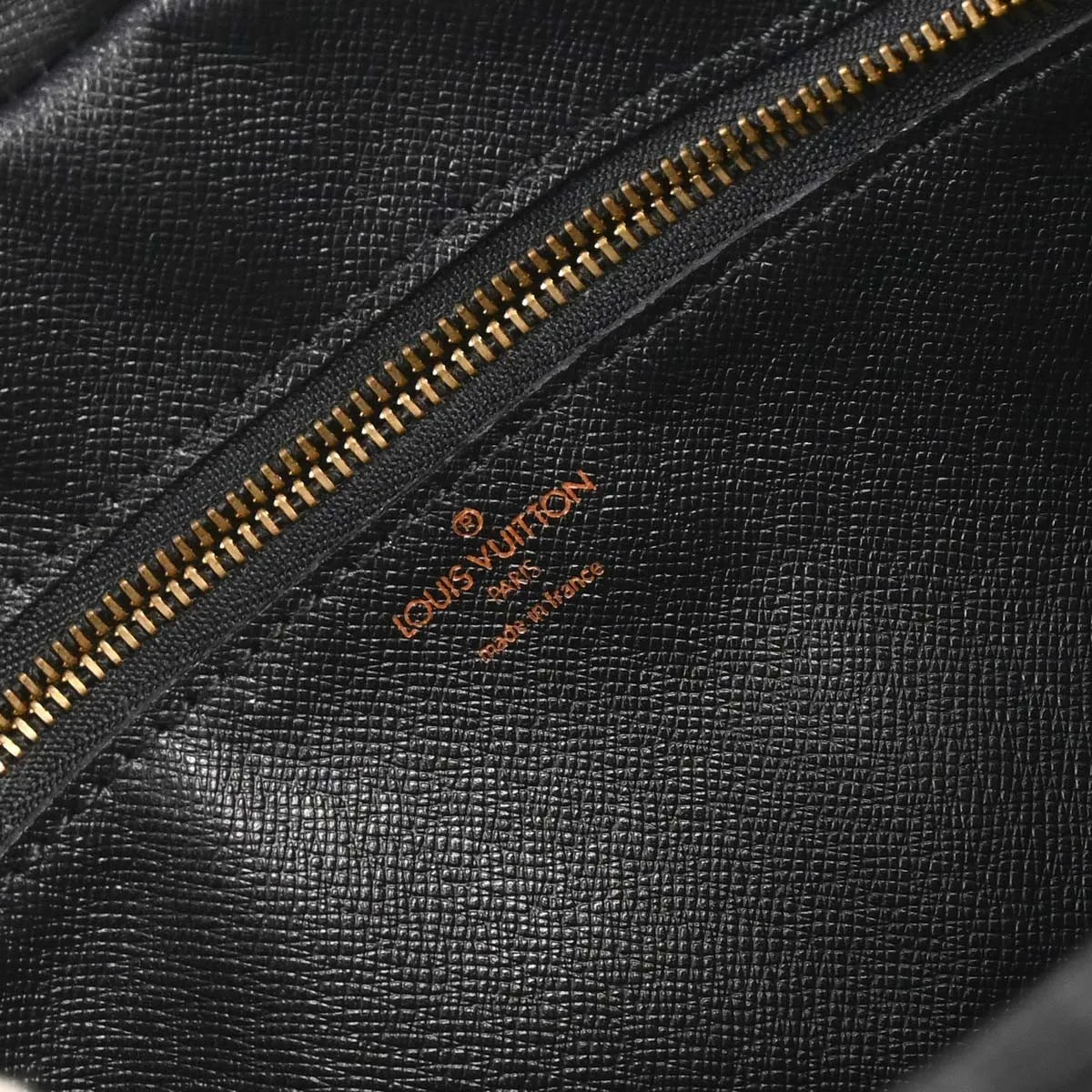 Louis Vuitton Trocadéro Epi Black Leather Shoulder Bag Bag (Pre-Owned)