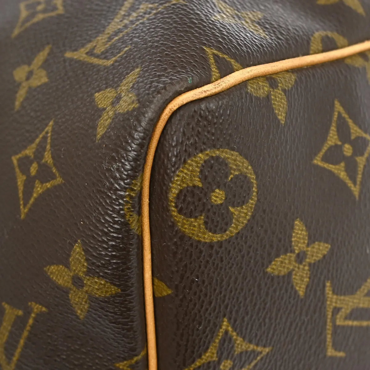 Louis Vuitton Keepall Bag Monogram Canvas Brown Canvas Travel Bag Bag (Pre-Owned)