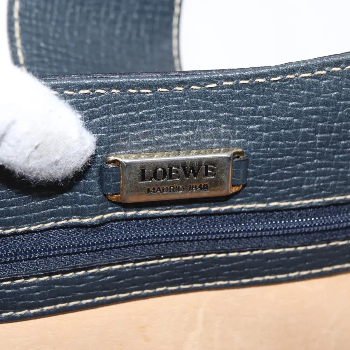 Loewe Vintage Leather Navy Leather Shoulder Bag Bag (Pre-Owned)