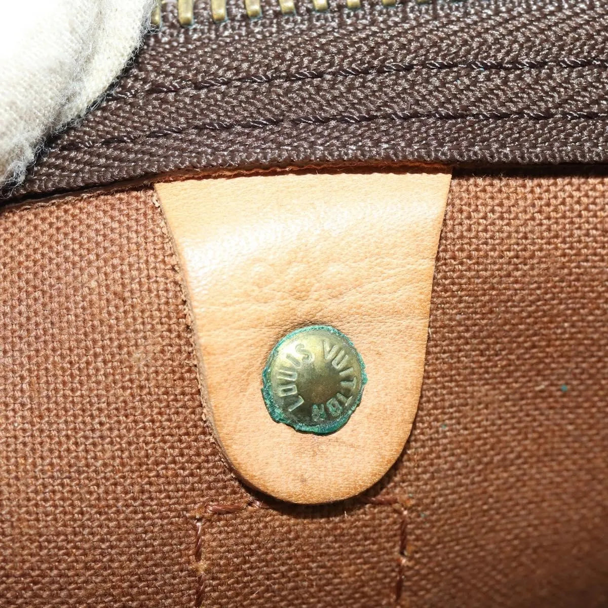 Louis Vuitton Keepall Monogram Canvas Brown Canvas Travel Bag Bag (Pre-Owned)