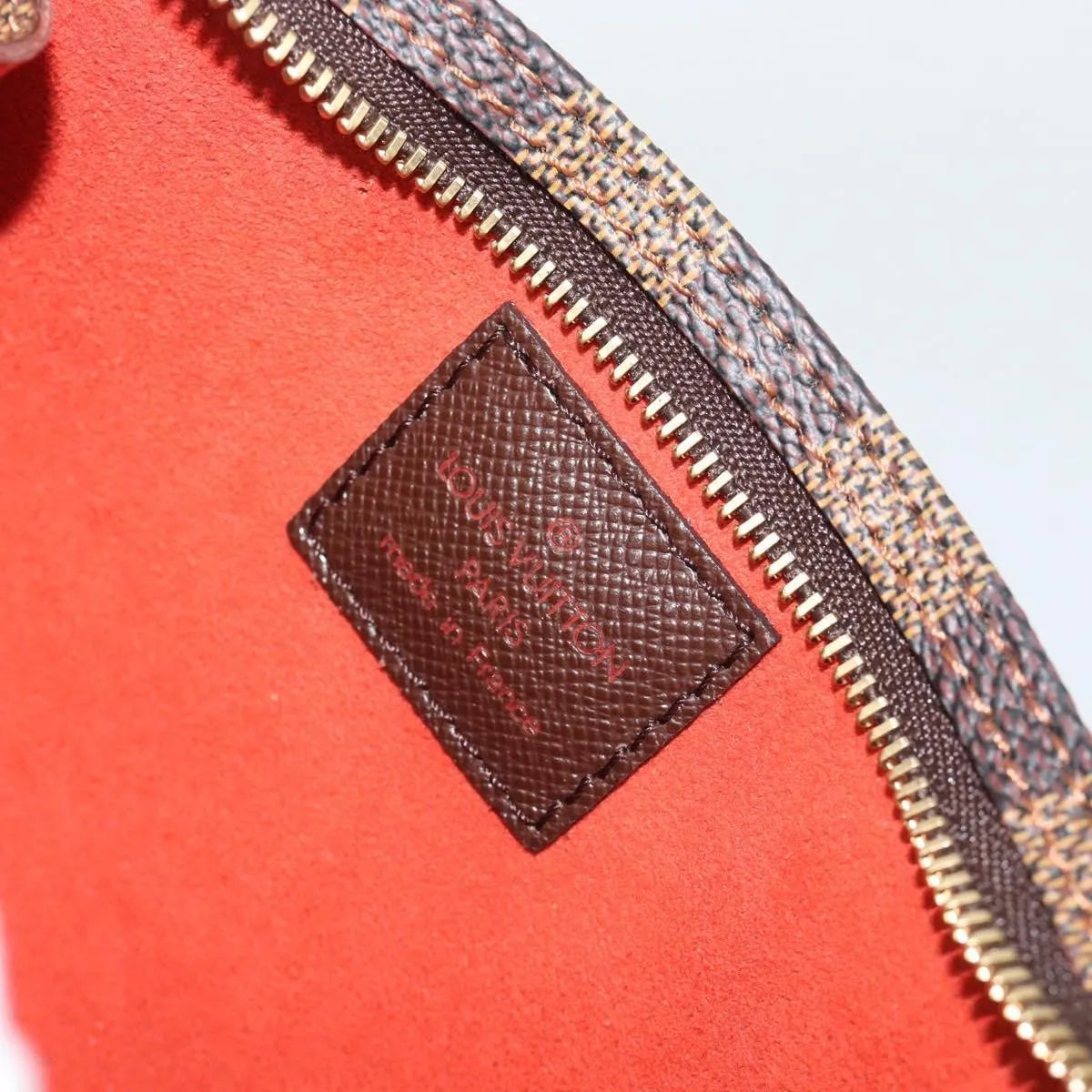 Louis Vuitton Marais Bucket Zip Damier Brown Canvas Clutche & Pouche Bag (Pre-Owned)