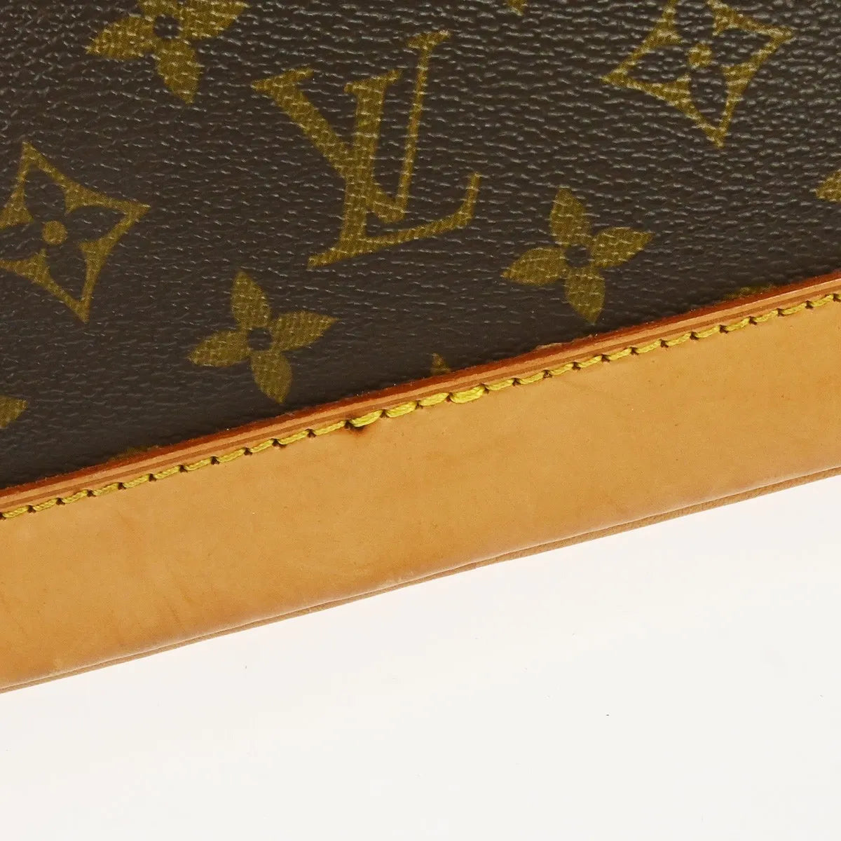 Louis Vuitton Vintage Alma Monogram Canvas Brown Canvas Handbag (Pre-Owned)