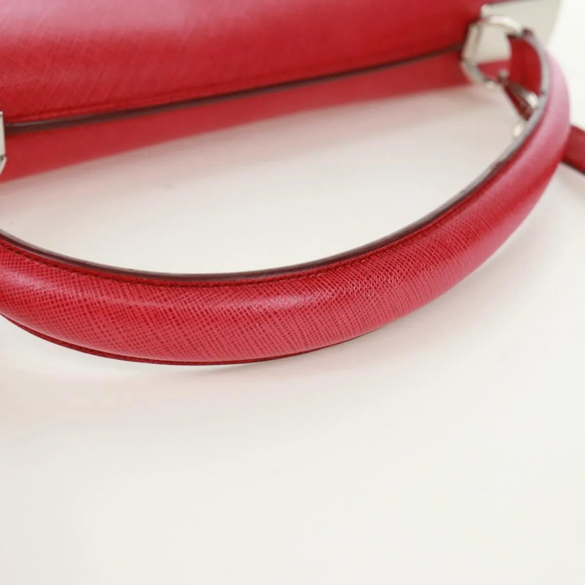 Salvatore Ferragamo Gancini Convertible Top Handle Saffiano Leather Pink Leather Handbag (Pre-Owned)